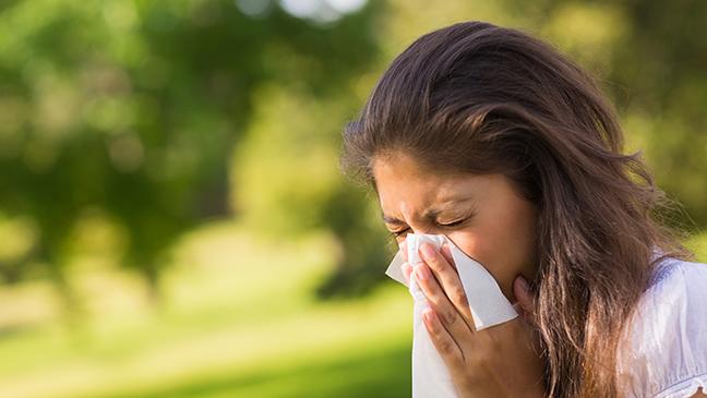 Allergy due to polluted air - Air Purifier for Home & Its Benefits